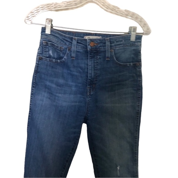 Madewell Curvy High-Rise Skinny Jeans: Drop Step-Hem Edition - Picture 7 of 11